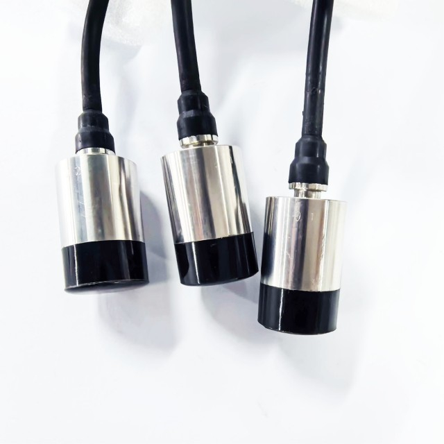 200Khz Acoustic Transducer with 1-3 Composite Material for Underwater Sonar Array